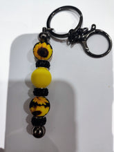Load image into Gallery viewer, MYSTERY Beaded Keychains **KEYCHAIN MAY VARY FROM PHOTOS**