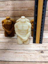 Load image into Gallery viewer, Mans Chest Wax Melt
