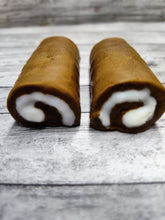 Load image into Gallery viewer, Hoho Wax Melt
