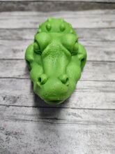 Load image into Gallery viewer, Alligator Wax Melt
