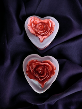 Load image into Gallery viewer, Rose/Heart Wax Melts

