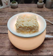 Load image into Gallery viewer, Rice Krispie Wax Melts
