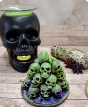 Load image into Gallery viewer, Skull Tower
