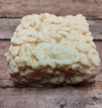 Load image into Gallery viewer, Rice Krispie Wax Melts
