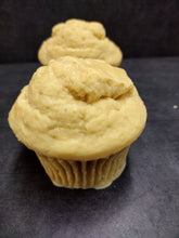Load image into Gallery viewer, Muffins, Wax Melts, Wax Tarts, Soy blended, Fake Food, Bakery, Food Shaped
