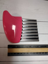 Load image into Gallery viewer, Wax Cutter, Wax Melts, Wax Tarts

