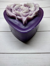 Load image into Gallery viewer, Wax melts, Wax Melt, Wax Tart, Heart, Rose, Valentine's Day, Soy Blended Wax
